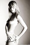 Today We've Got A New Series Of Photos Featuring Sultry Slim Czech Model Moni photos (Paloma A)