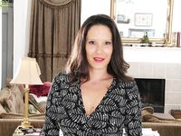 Busty Latina MILF Desire Delgoto Exposes Her Big, Delightful Breasts And Wide Behind.