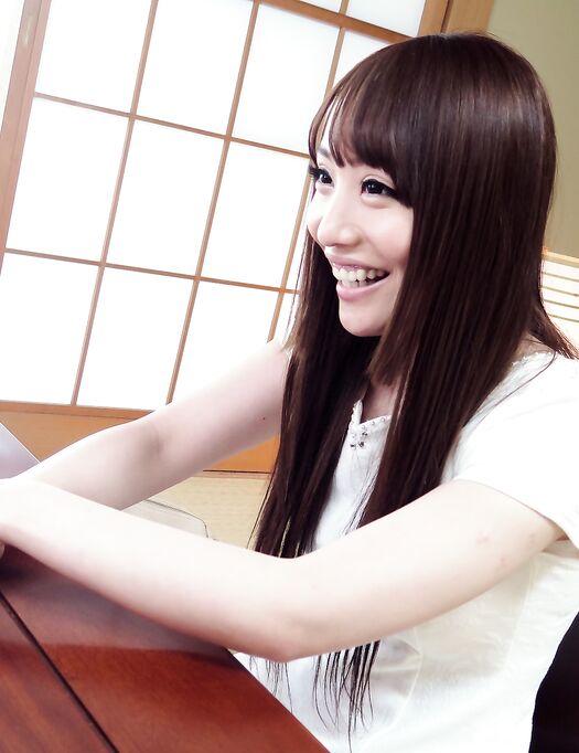 Smiley Asian Lady Airi Mashiro Gets Deeply Fucked